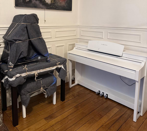 piano emballé